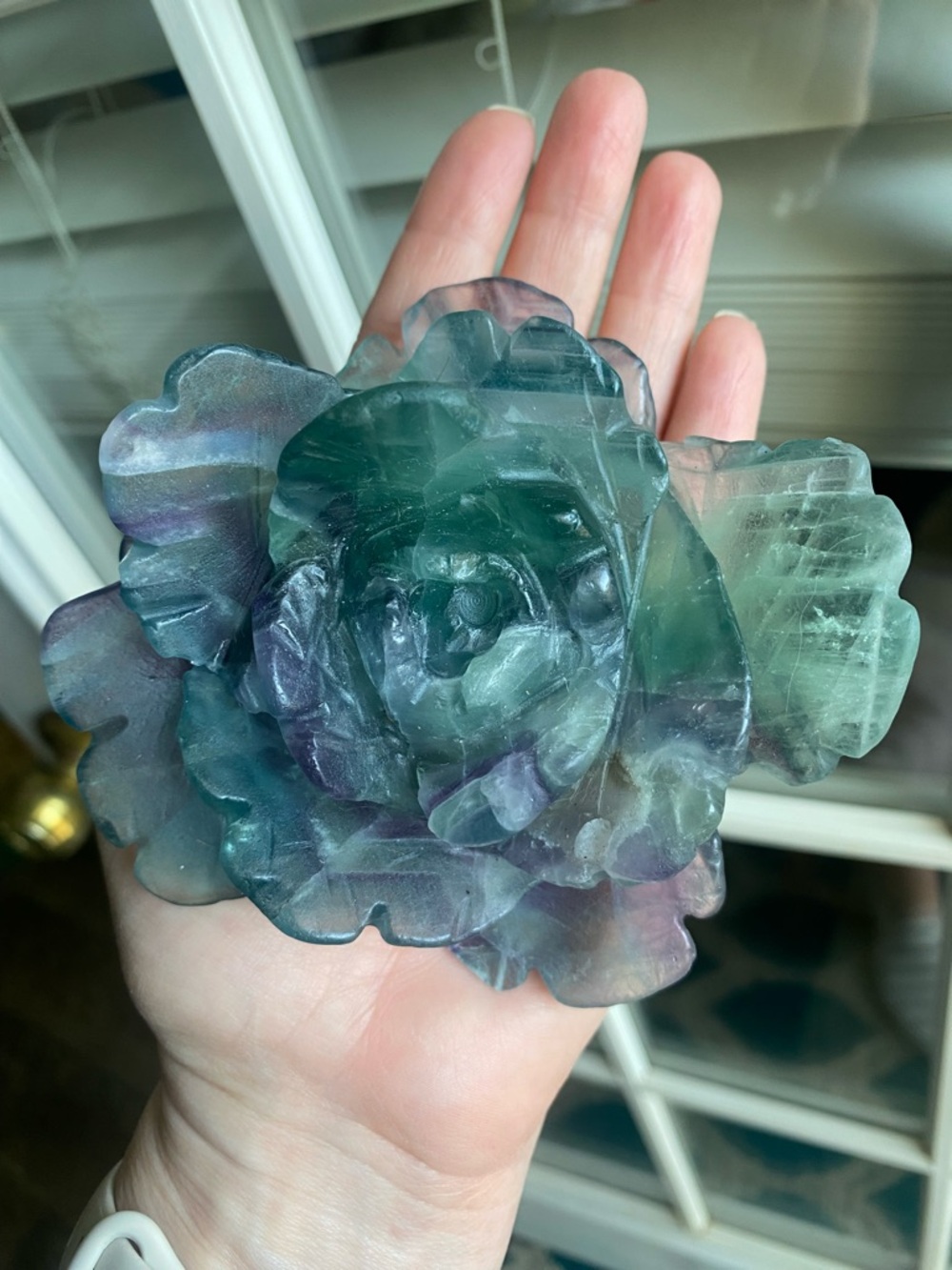 Artisan Carved Flower Sculpture in Green and Purple Fluorite - Picture 3 of 9